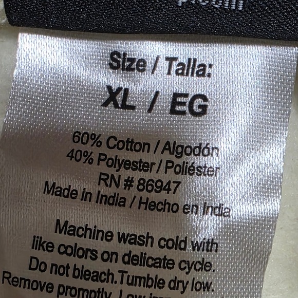 NEW Disney Aristocats Marie Purrfect Pajama Shorts Lounge Shorts XL Pale Yellow - Picture 4 of 10